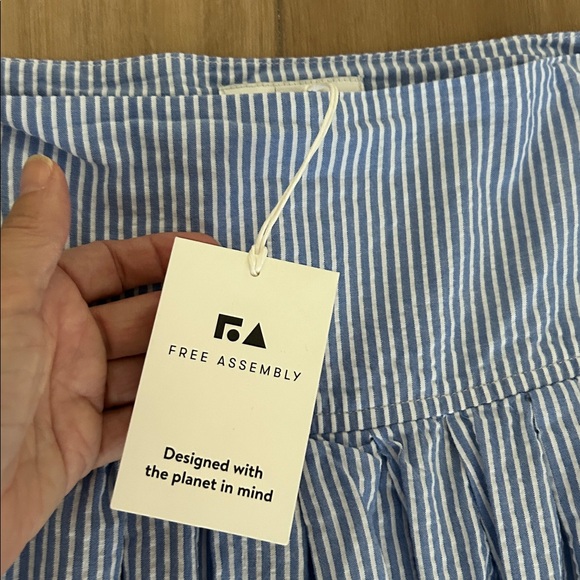 NWT - FREE ASSEMBLY 100% Cotton Striped Skirt with Lemon Embroidery - Picture 4 of 12